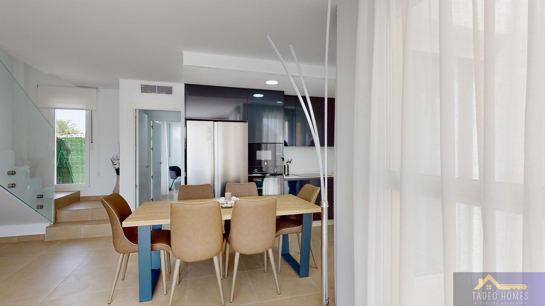 Venta de villa en Los Urrutias