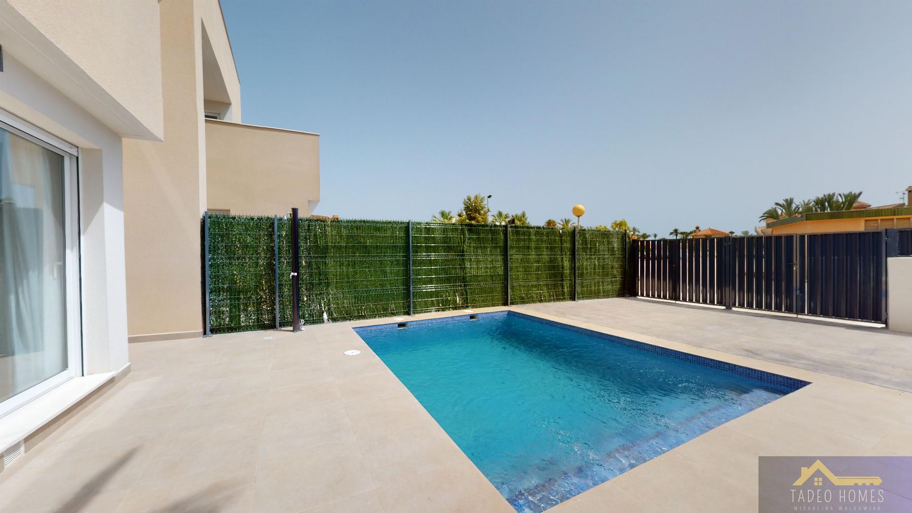 Venta de villa en Los Urrutias