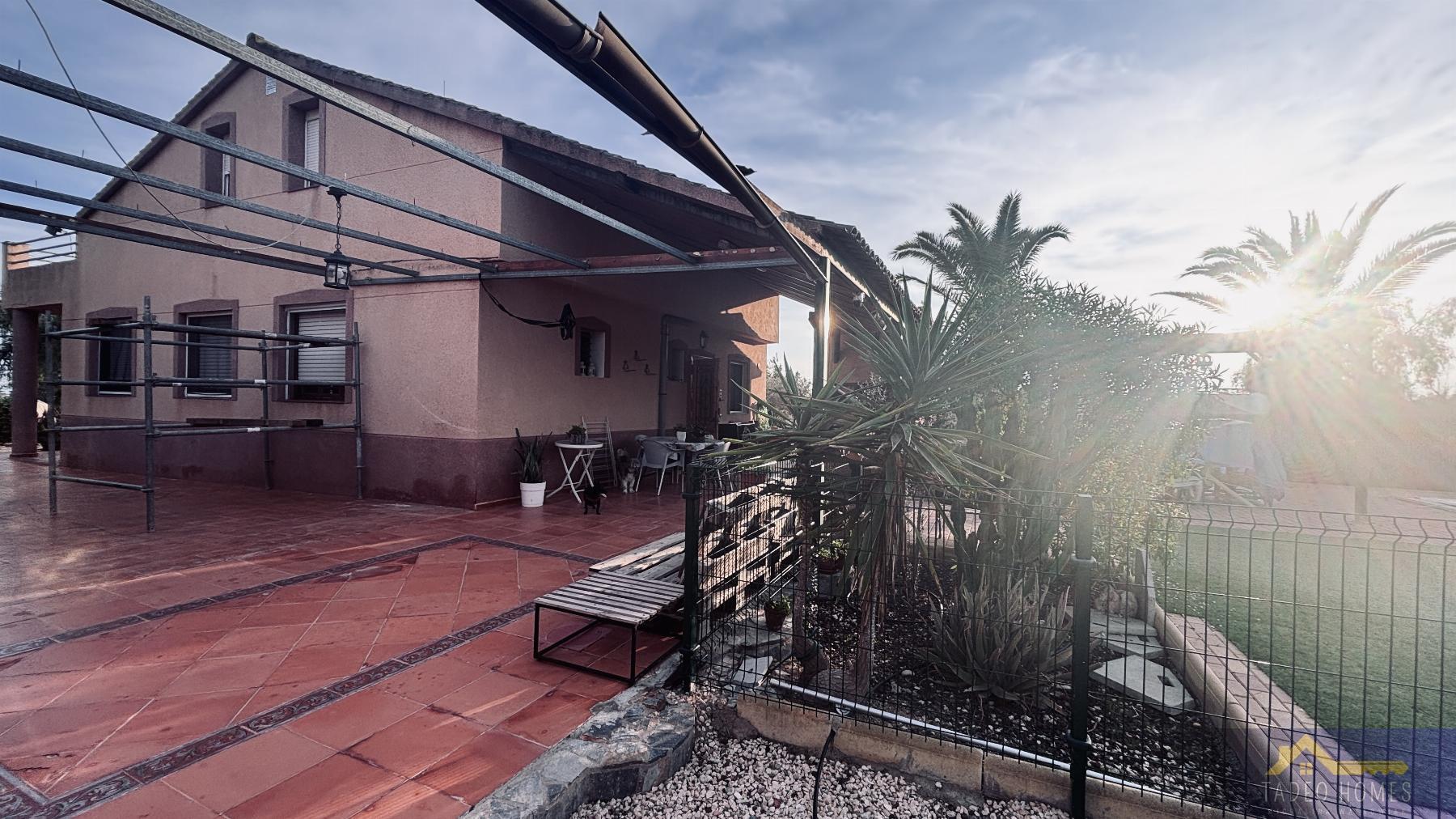Venta de finca rústica en Gea y Truyols