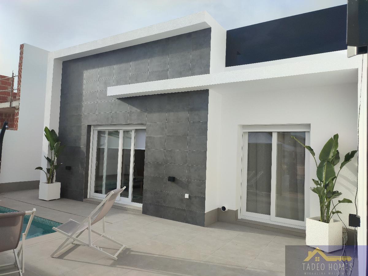 Venta de villa en Balsicas
