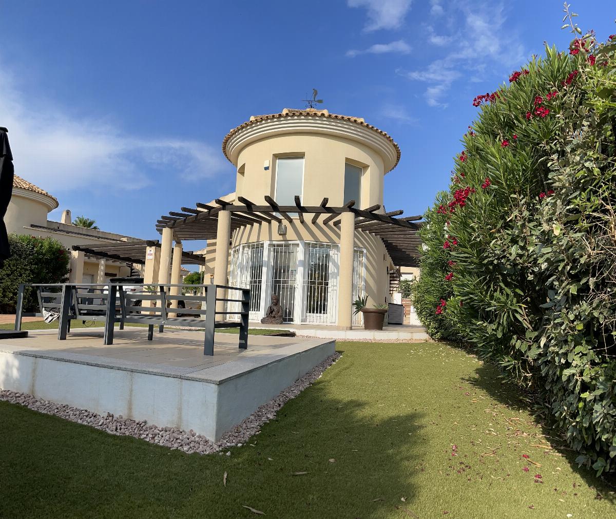 Venta de villa en Gea y Truyols