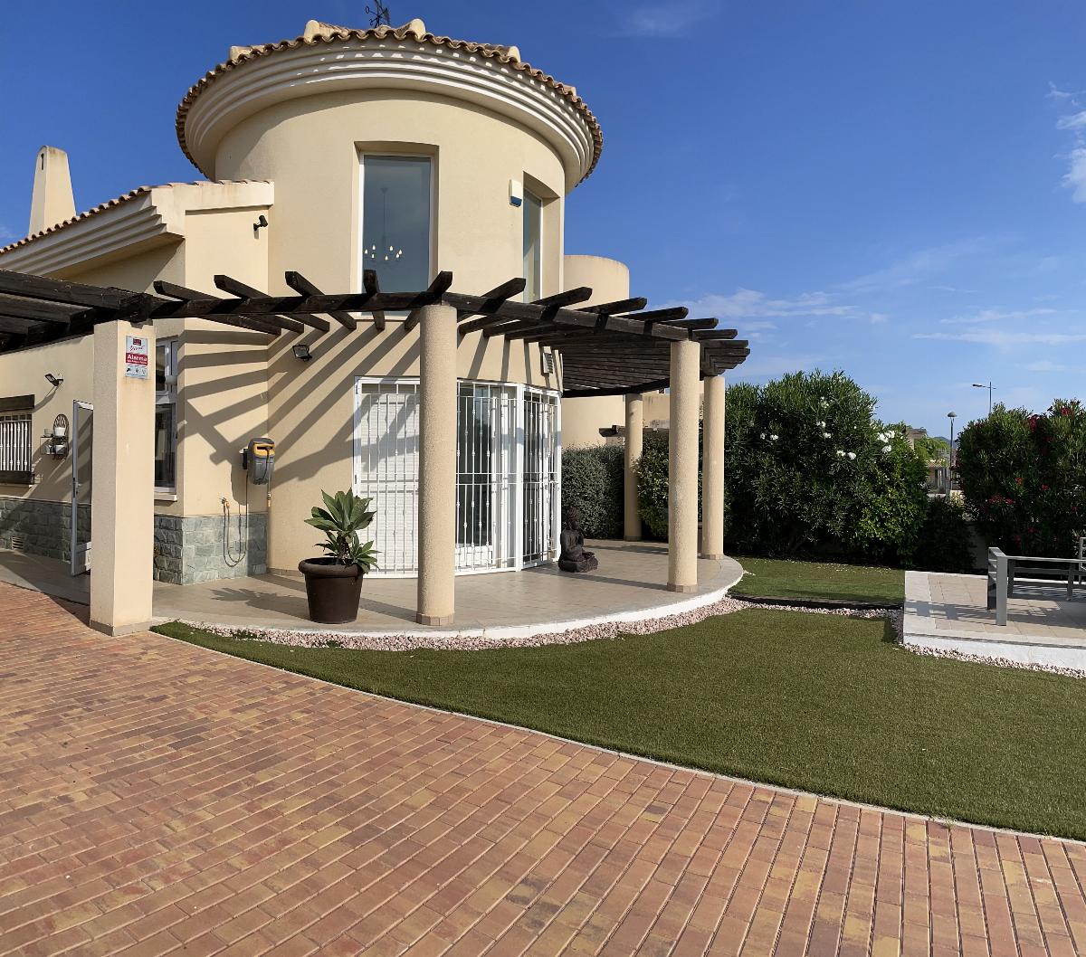 Venta de villa en Gea y Truyols