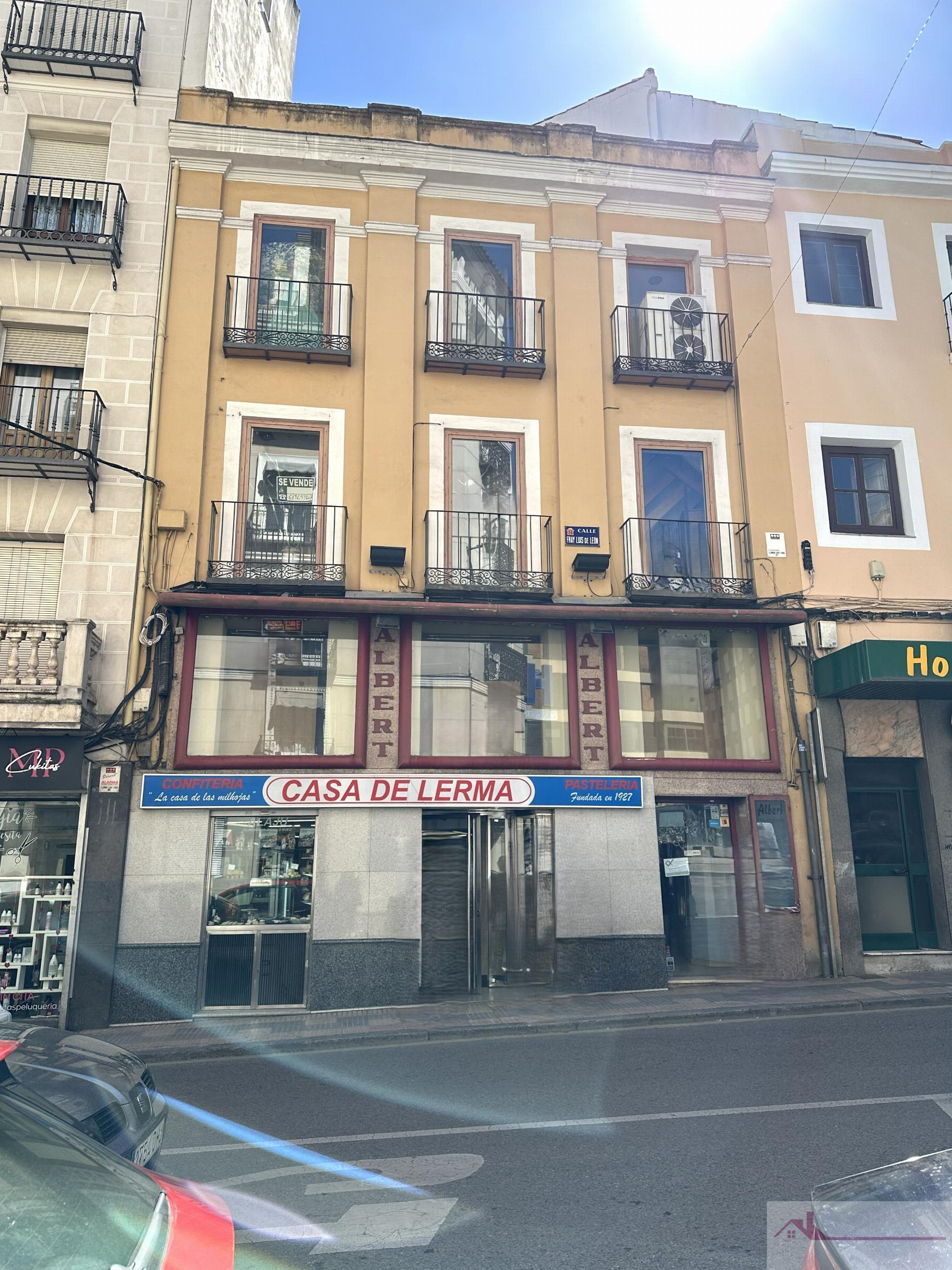 Venta de edificio en Cuenca