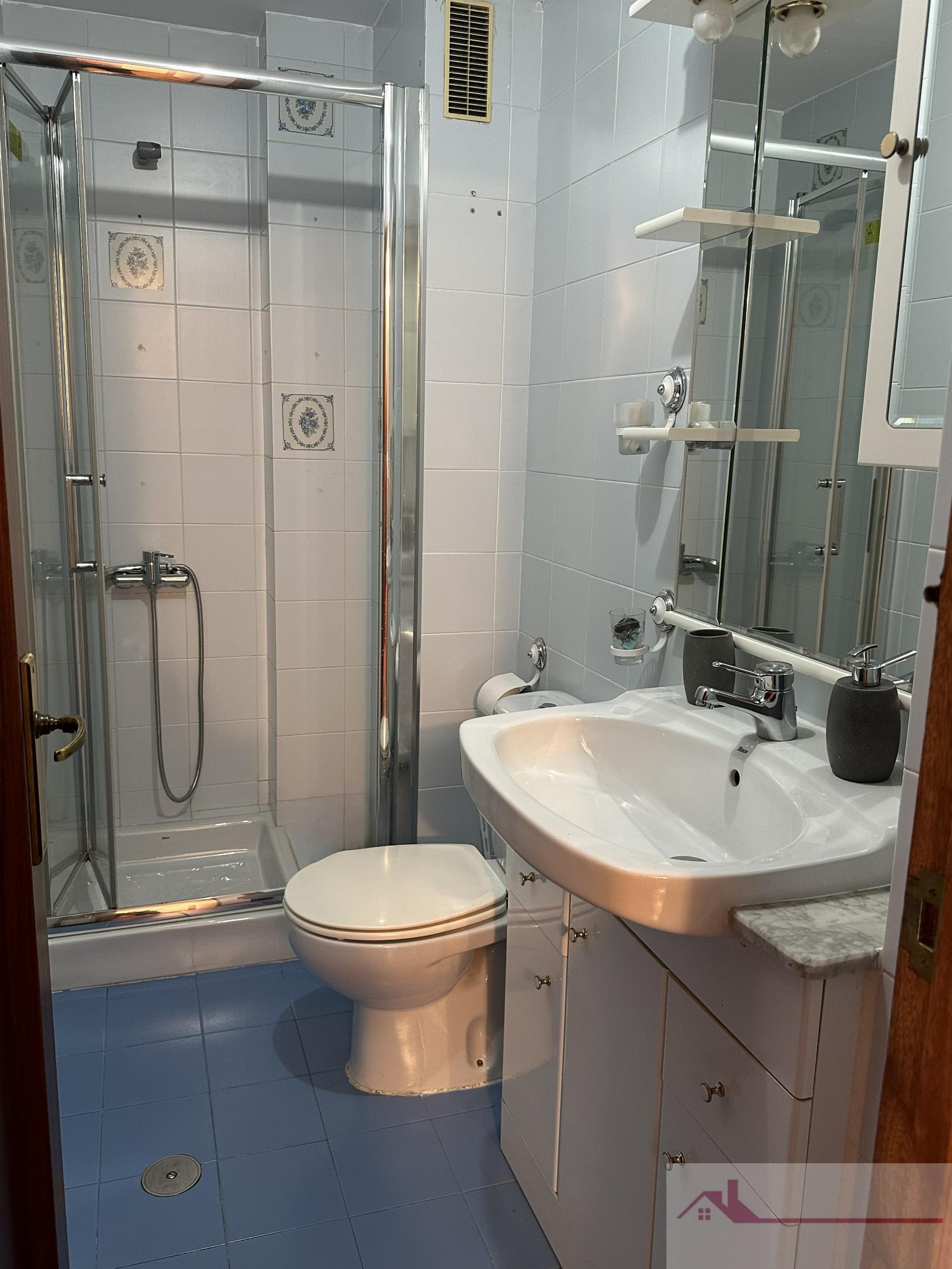 For rent of flat in Cuenca