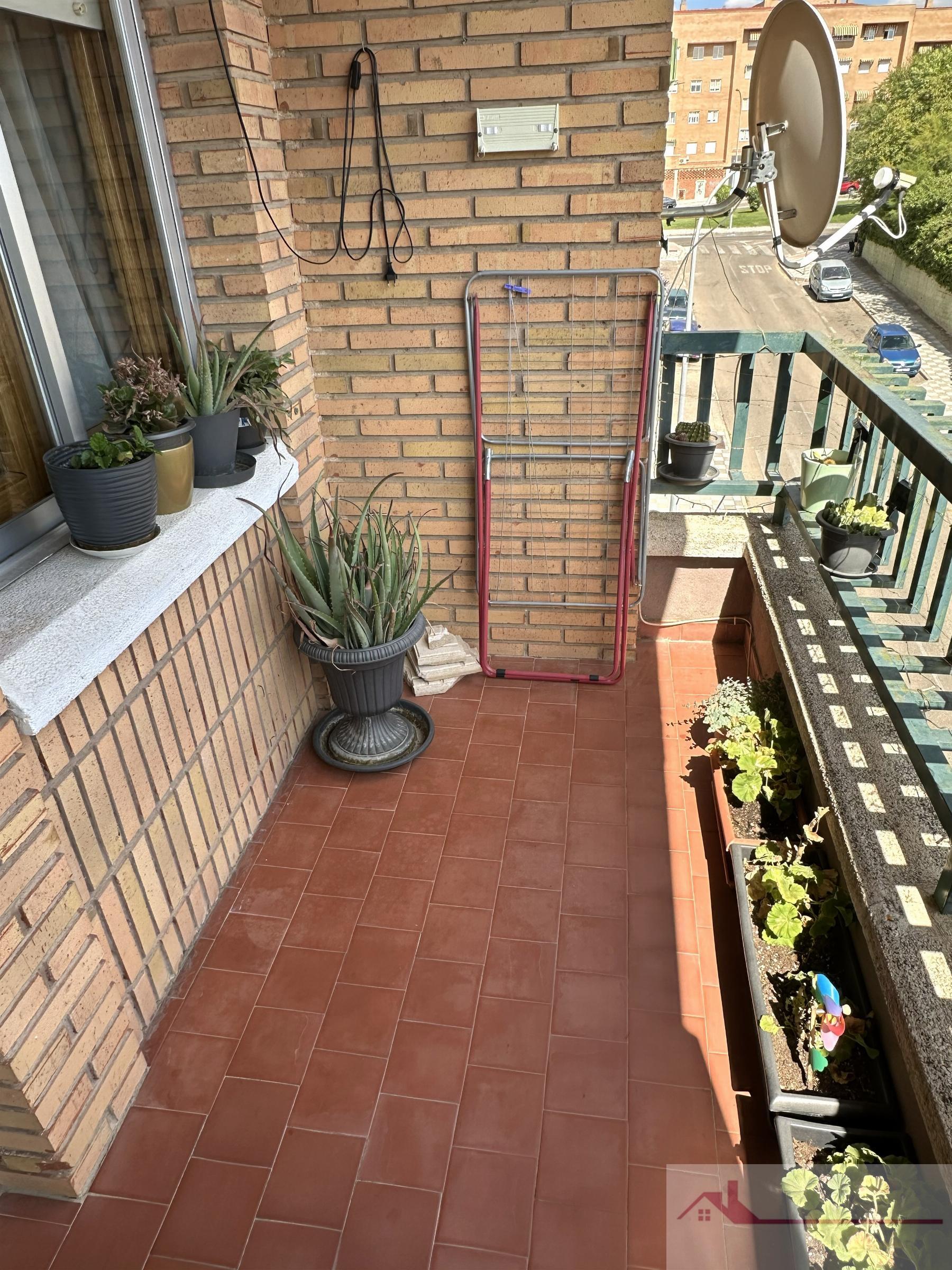For rent of flat in Cuenca