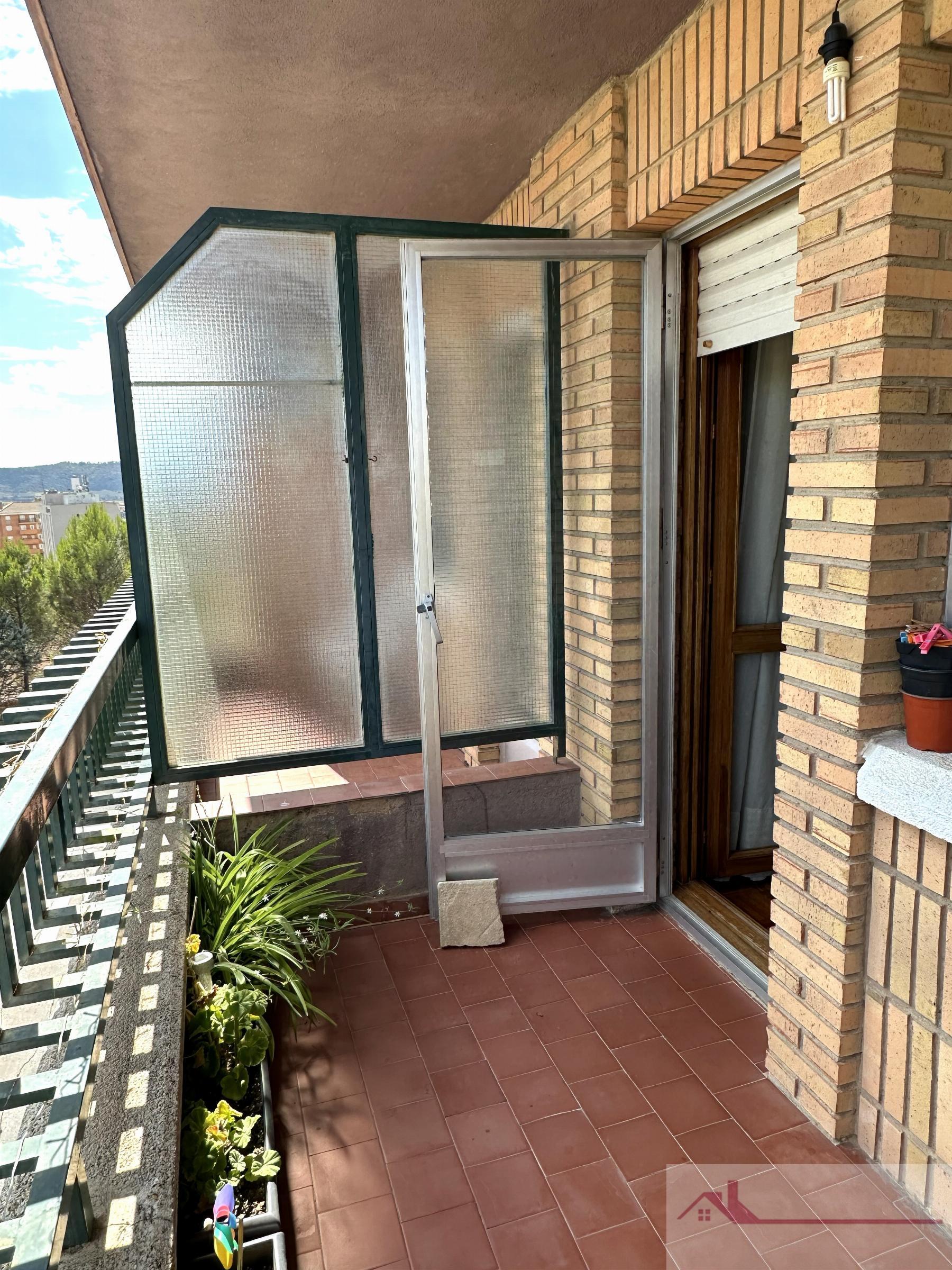 For rent of flat in Cuenca