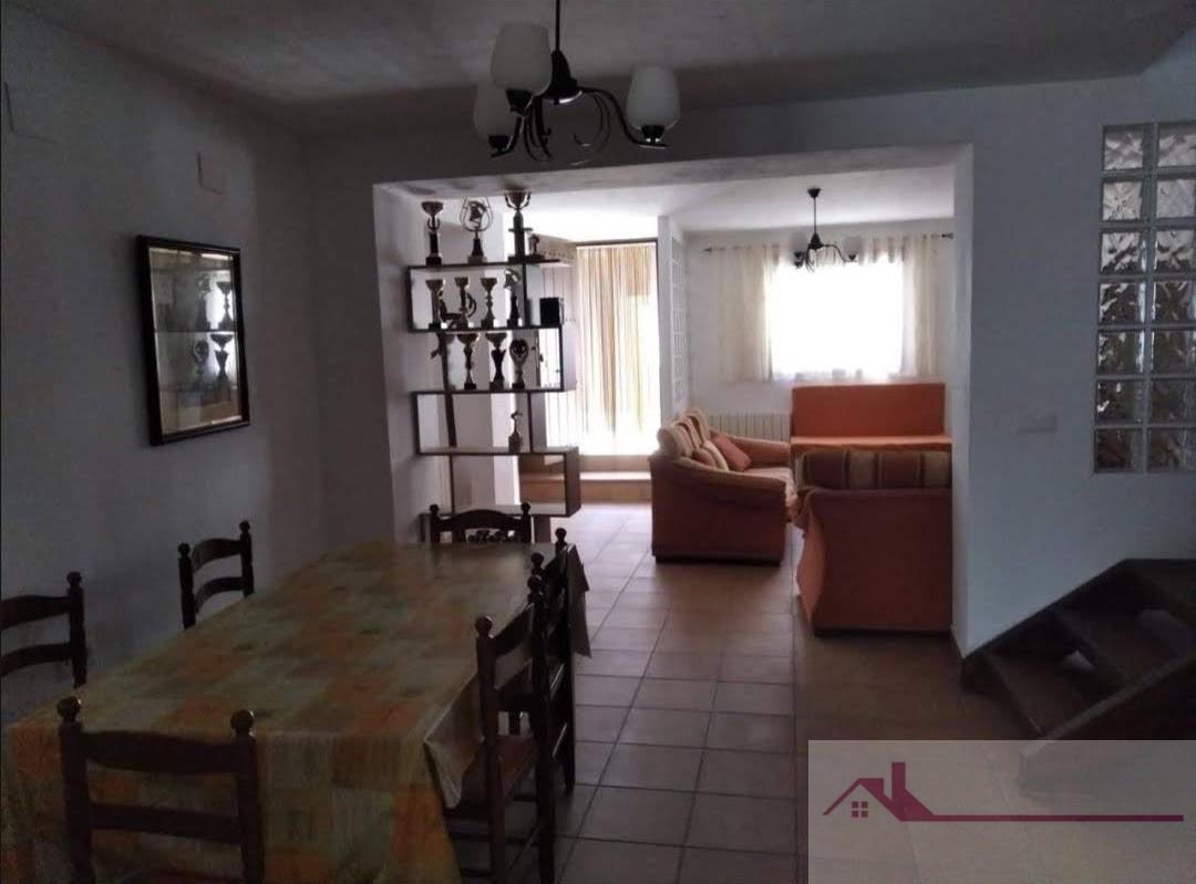 Venta de casa en Villaescusa de Haro