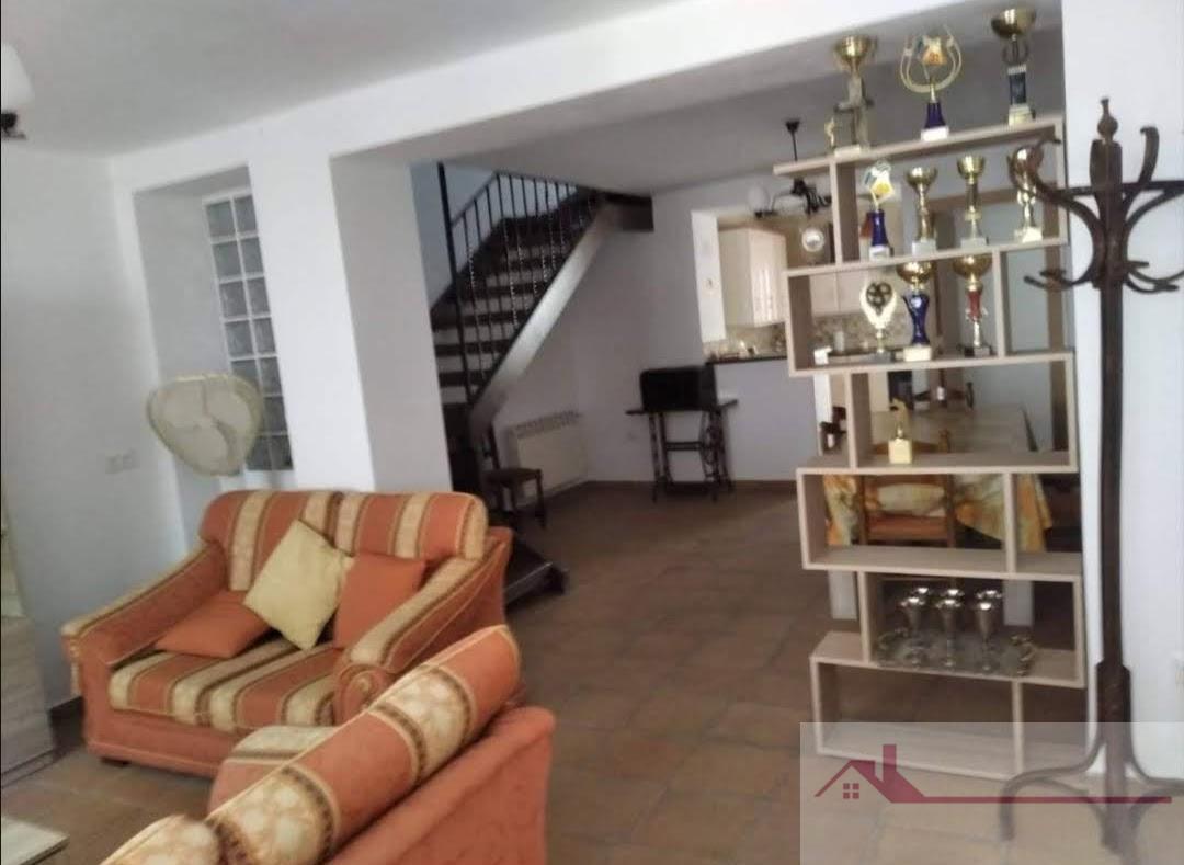 Venta de casa en Villaescusa de Haro