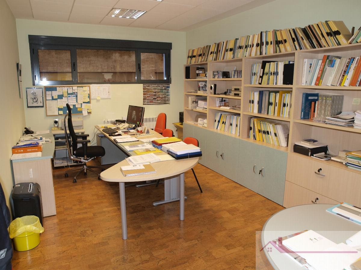 Venta de oficina en Cuenca