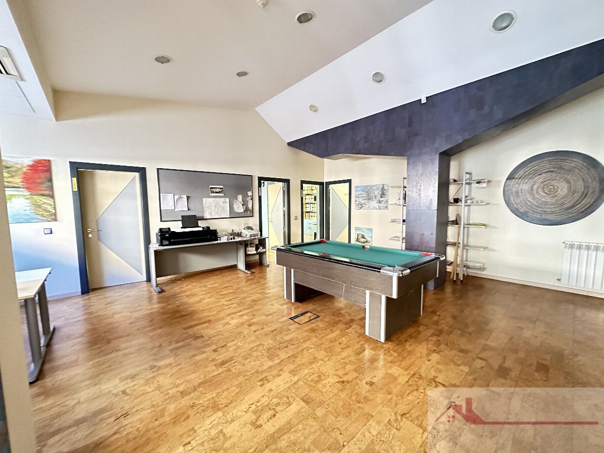 Venta de oficina en Cuenca
