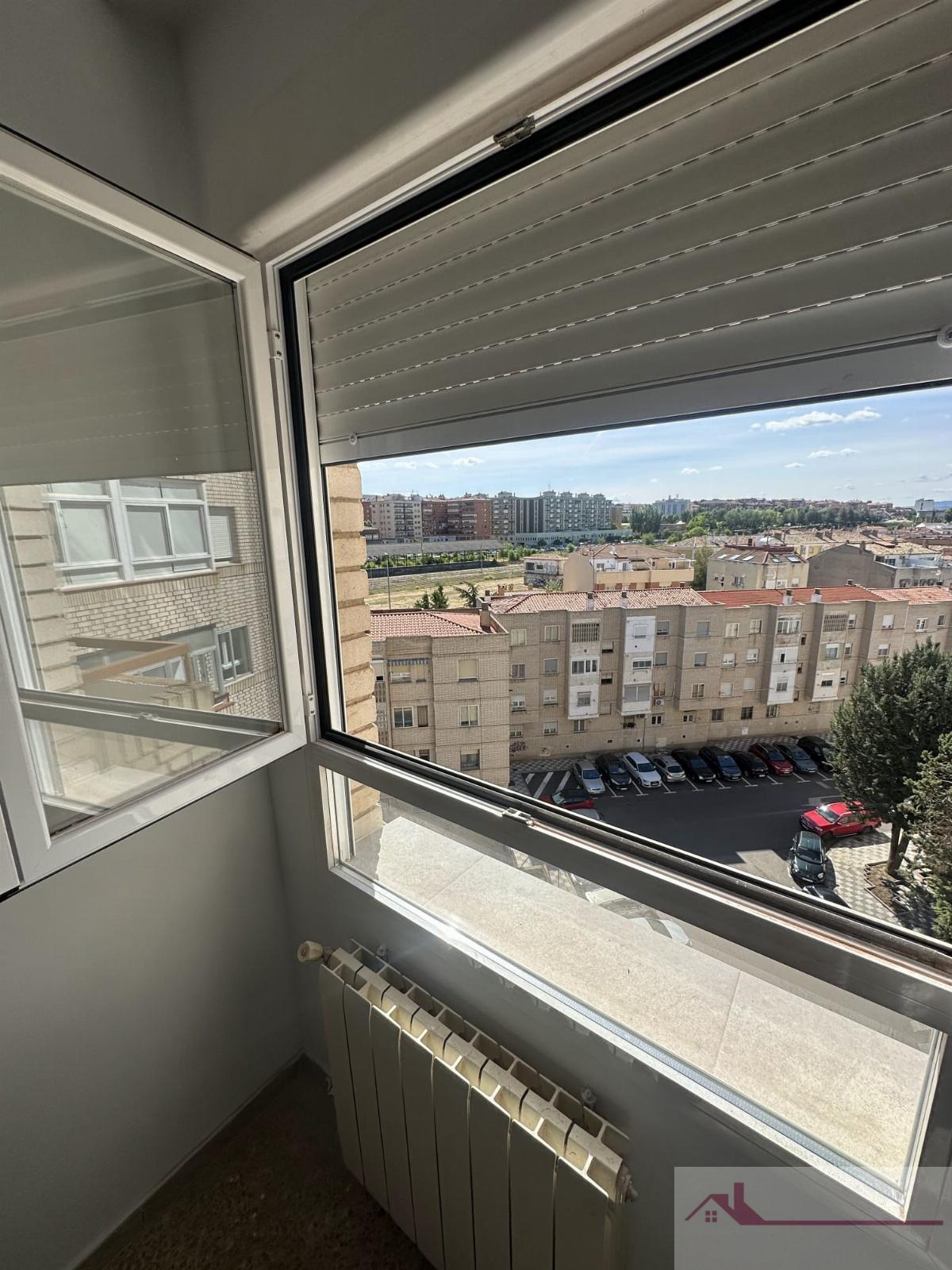 For rent of flat in Cuenca