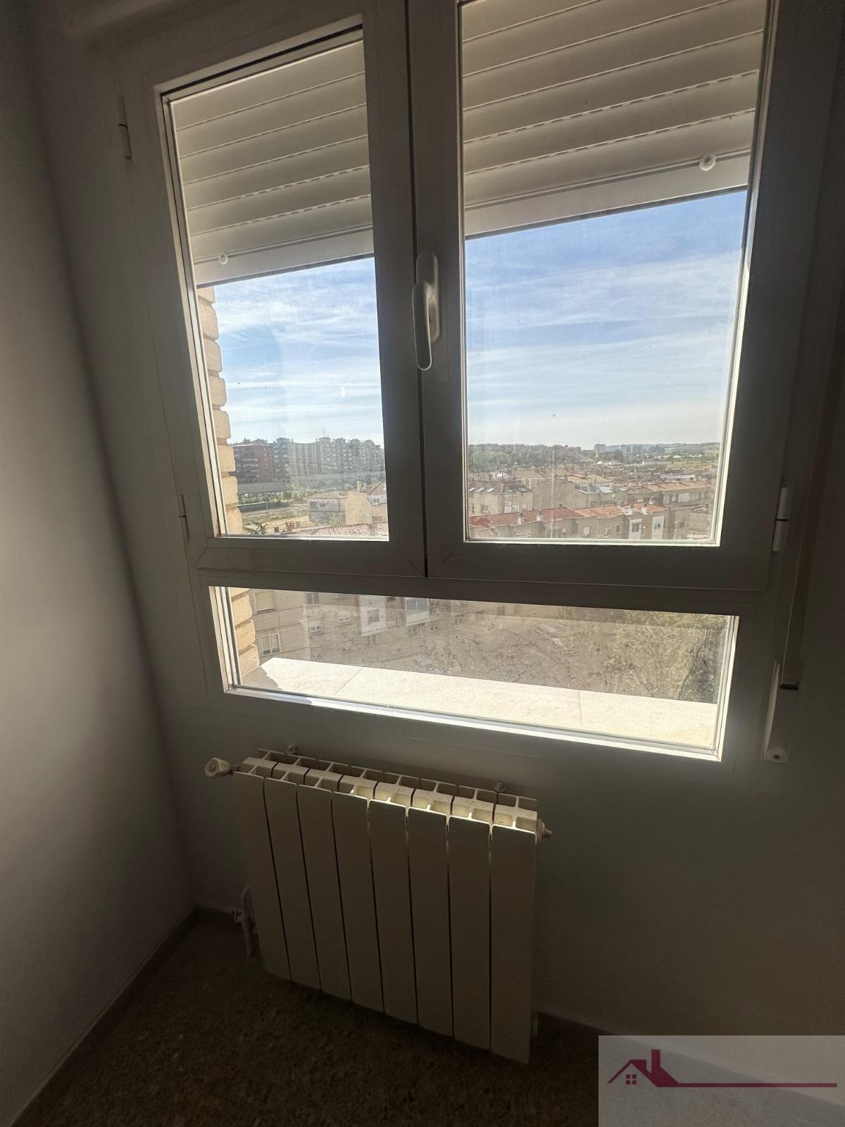For rent of flat in Cuenca