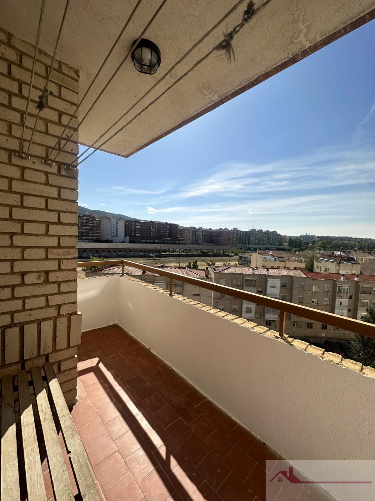 For rent of flat in Cuenca