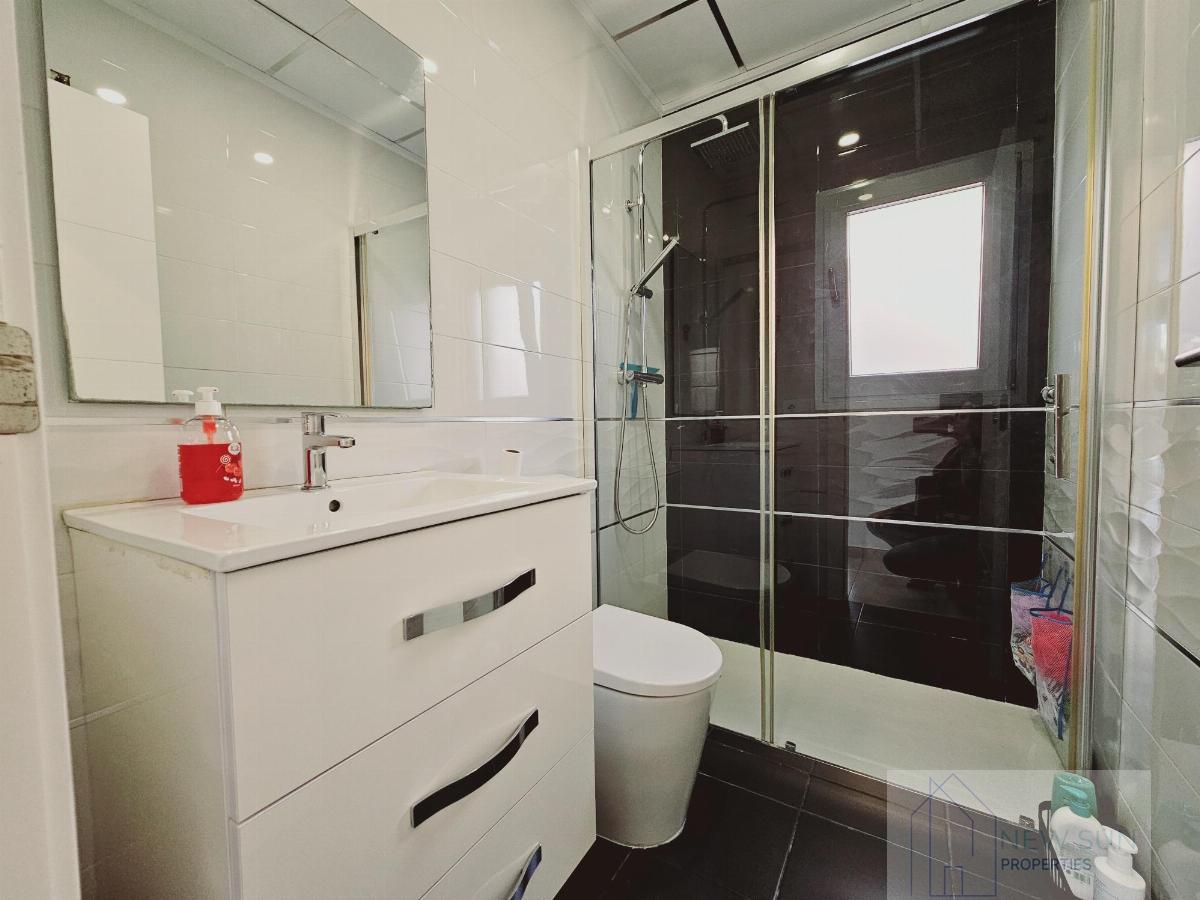 For sale of chalet in Torrevieja