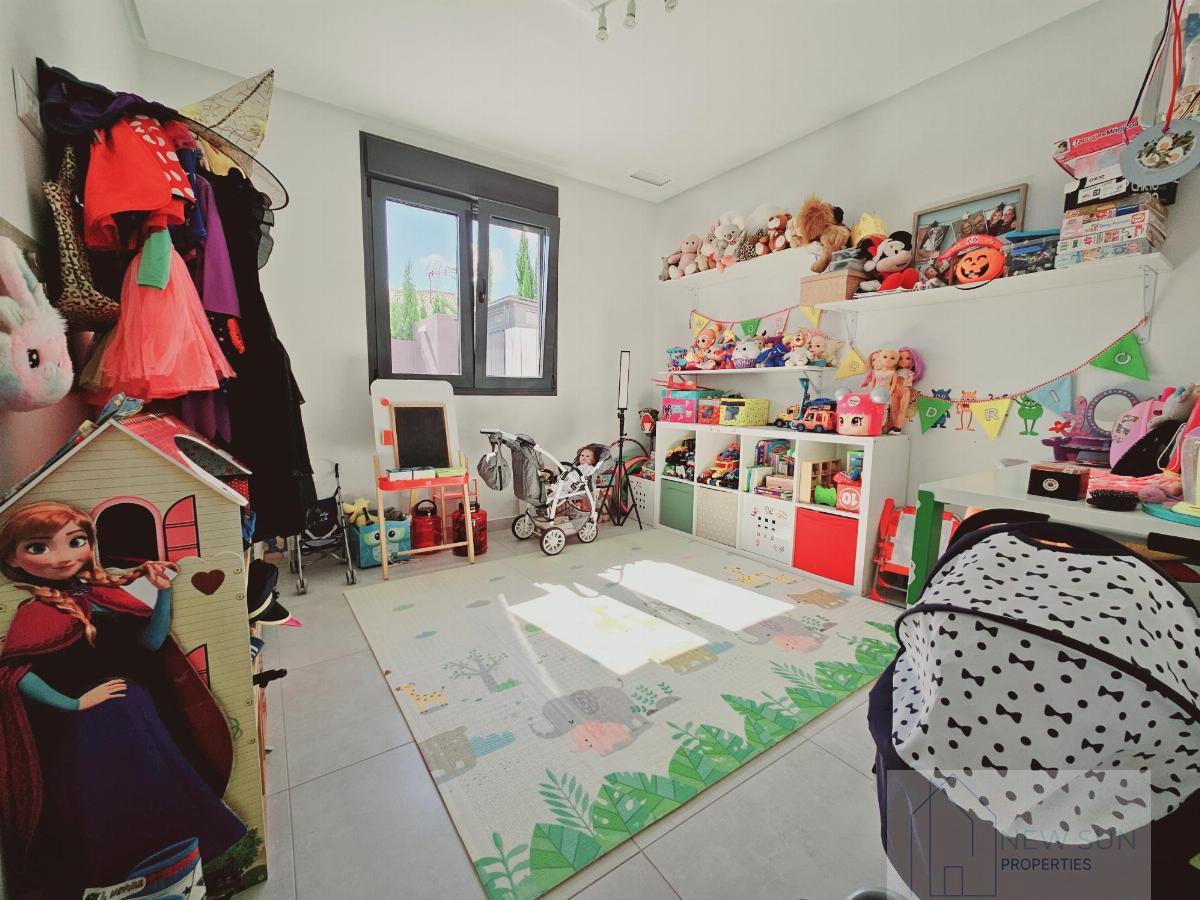 For sale of chalet in Torrevieja