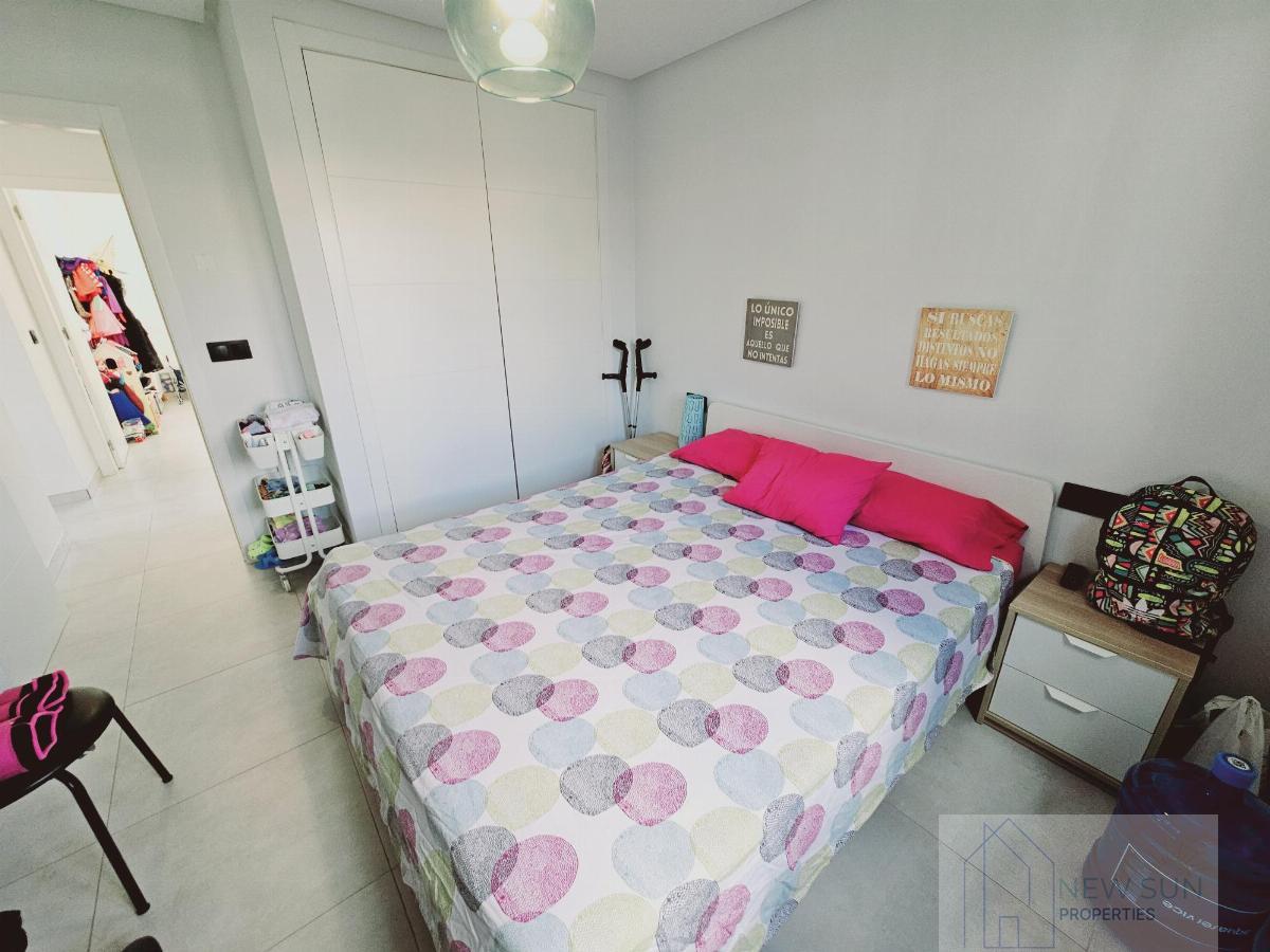 For sale of chalet in Torrevieja