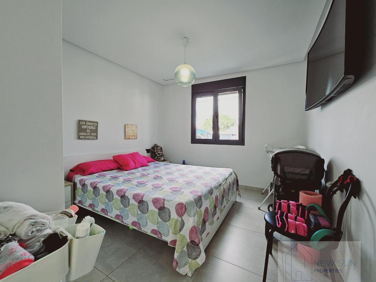 For sale of chalet in Torrevieja