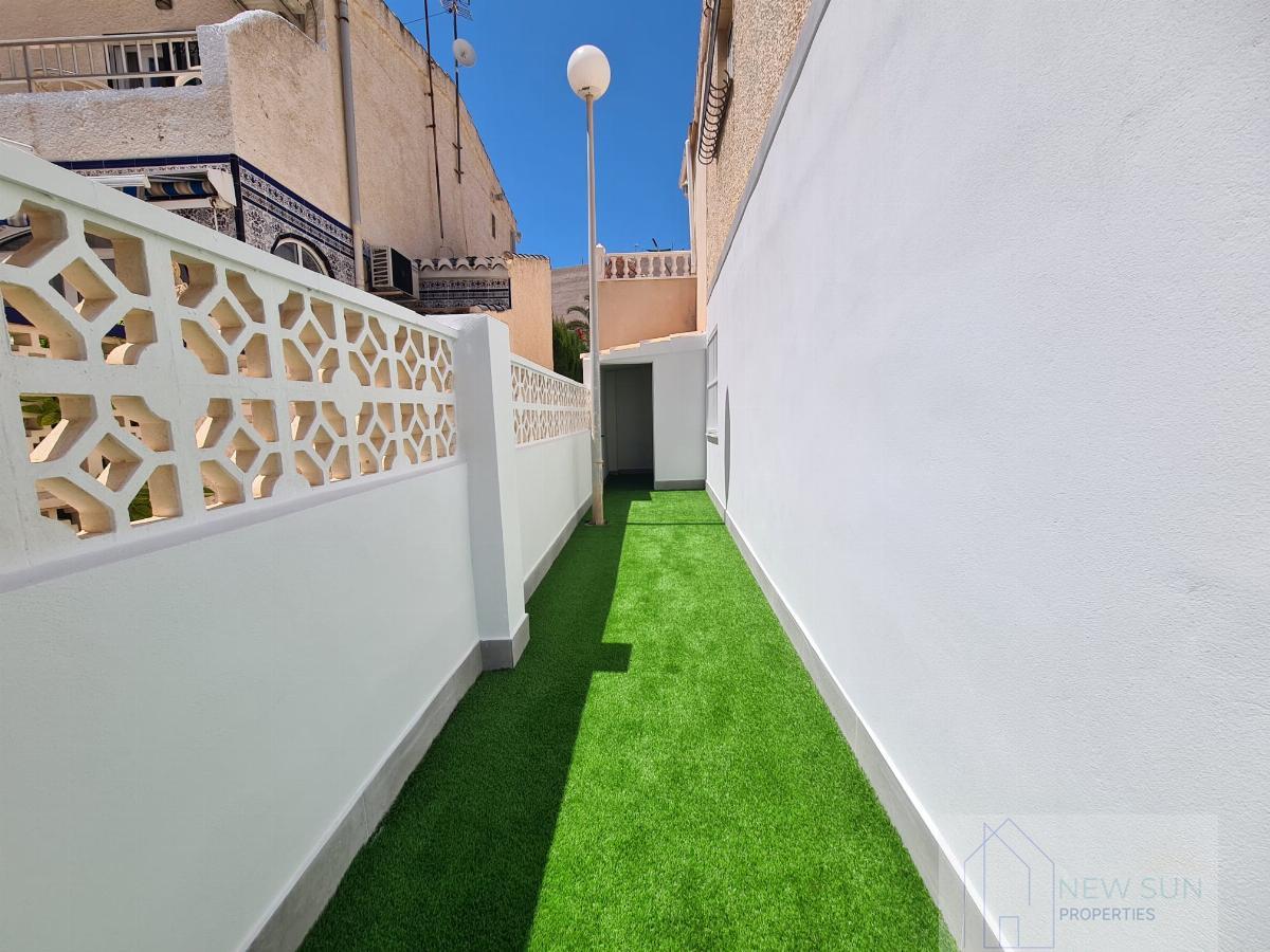 For sale of bungalow in La Mata