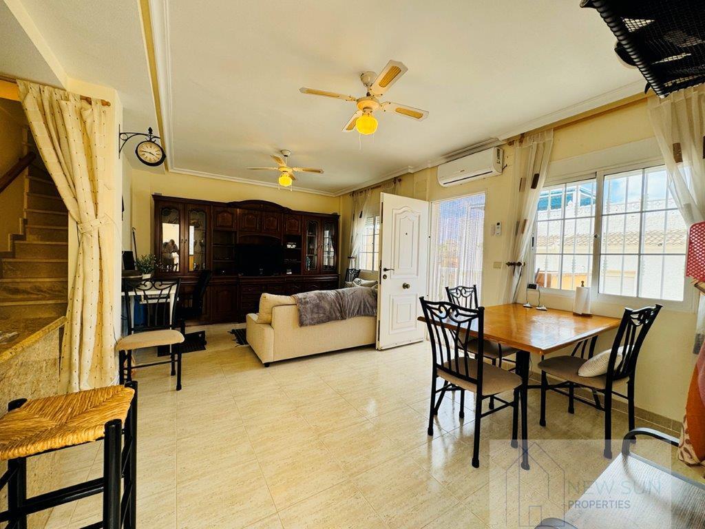 For sale of duplex in Torrevieja