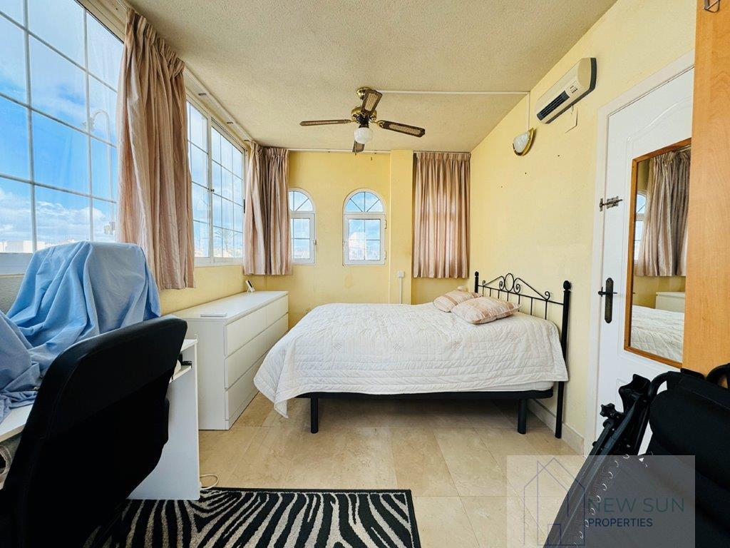 For sale of duplex in Torrevieja