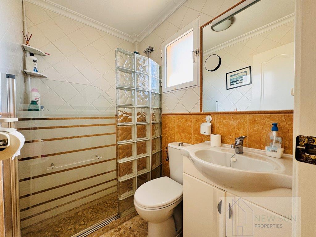 For sale of duplex in Torrevieja