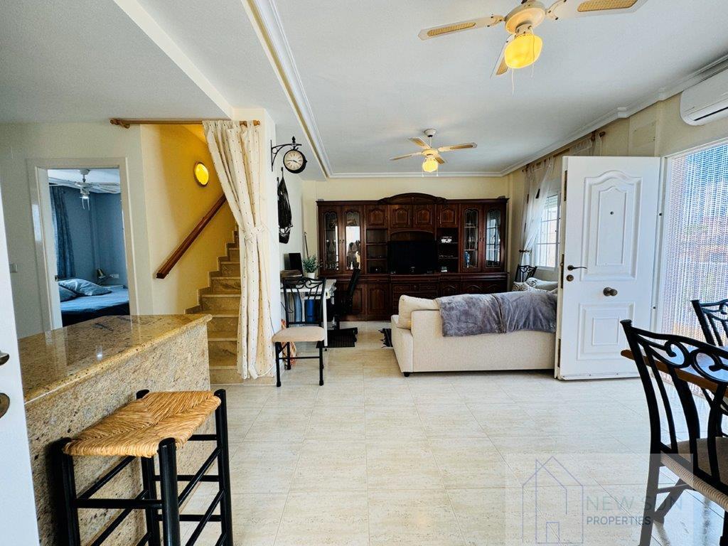For sale of duplex in Torrevieja