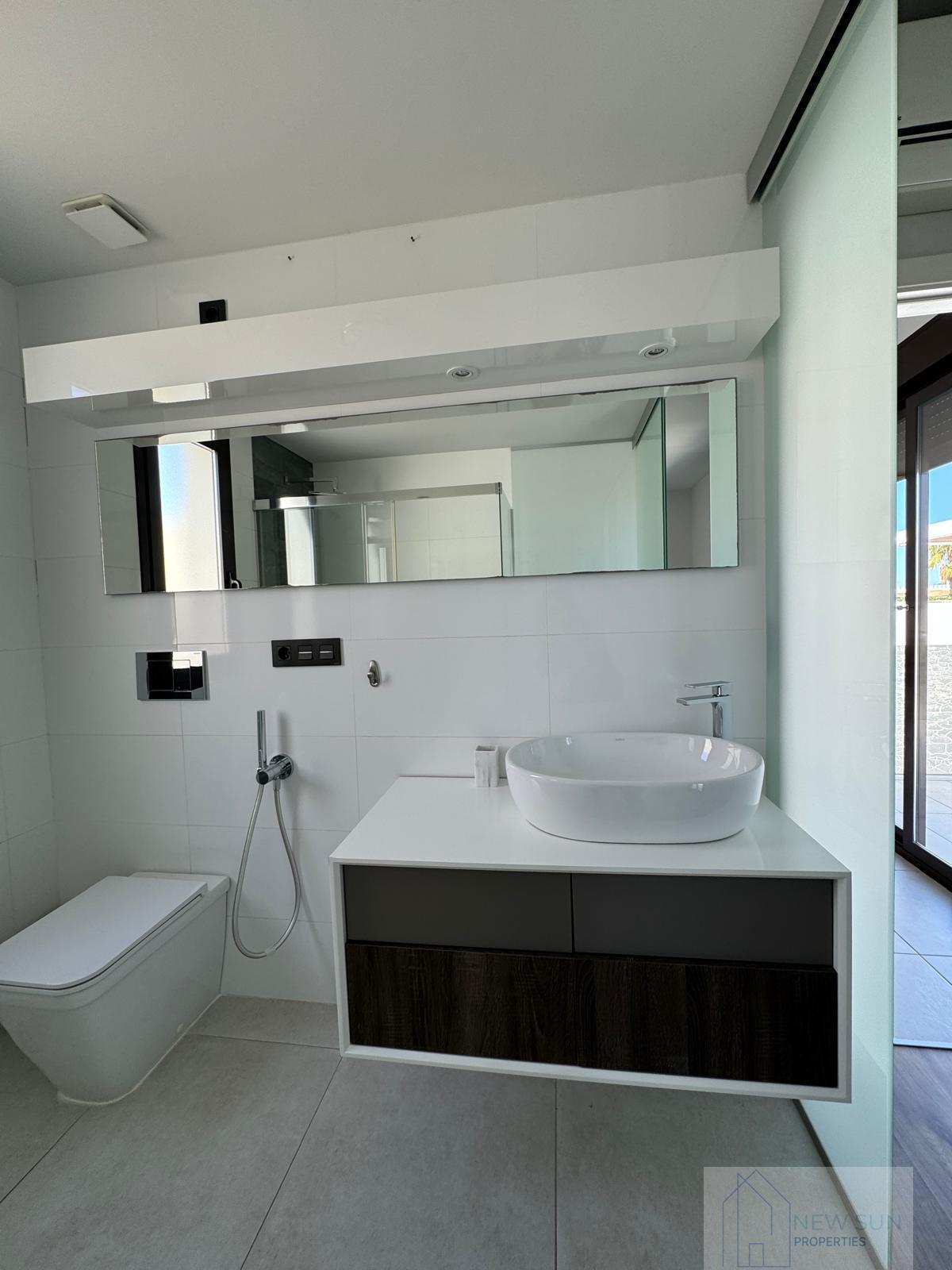 For sale of villa in Orihuela Costa