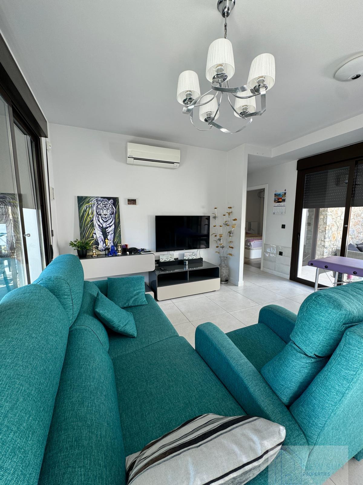 For sale of villa in Orihuela Costa