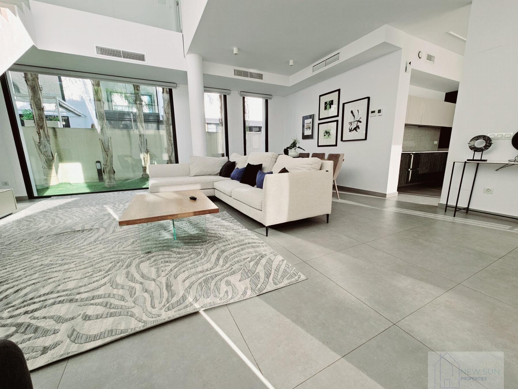 Venta de villa en Rojales