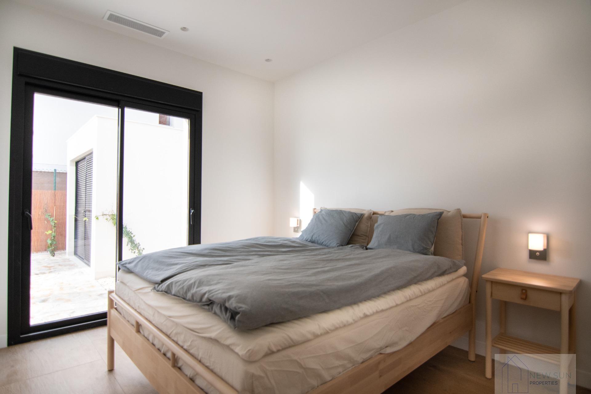 Venta de villa en Los Montesinos