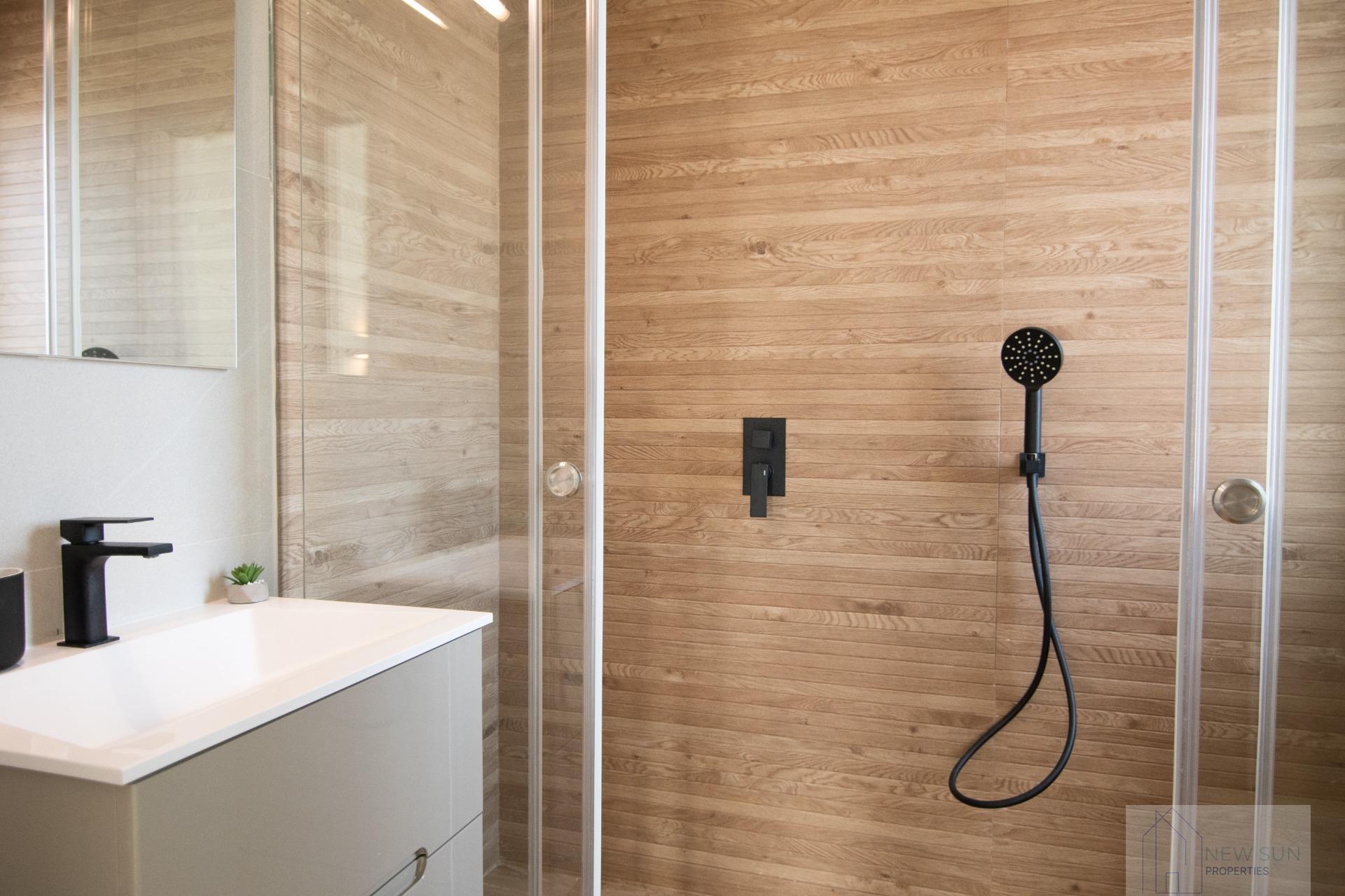 For sale of villa in Los Montesinos