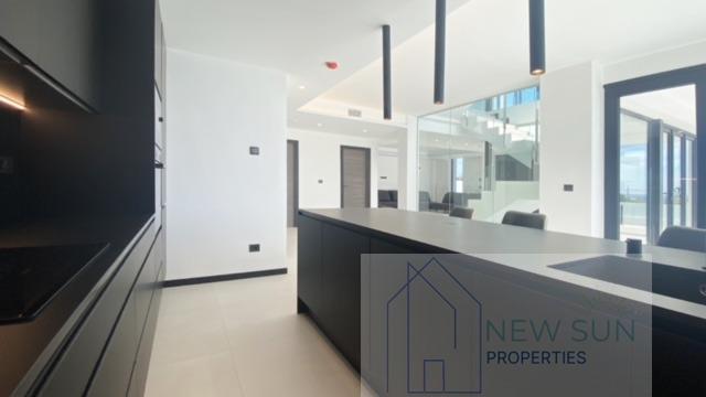 For sale of chalet in Torrevieja