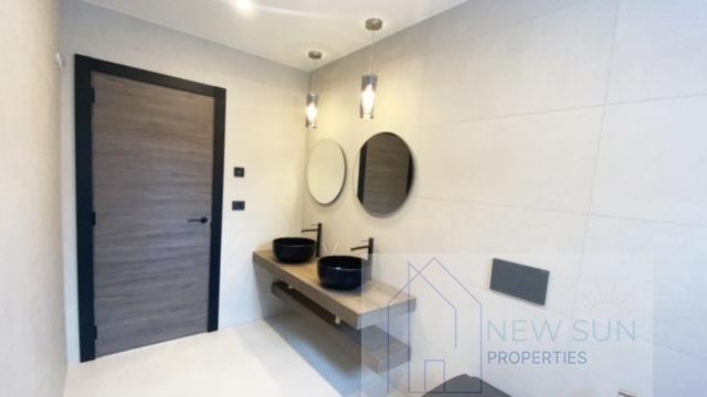 For sale of chalet in Torrevieja