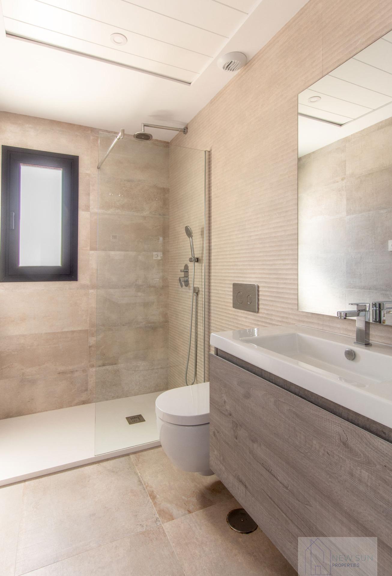 For sale of villa in Orihuela Costa