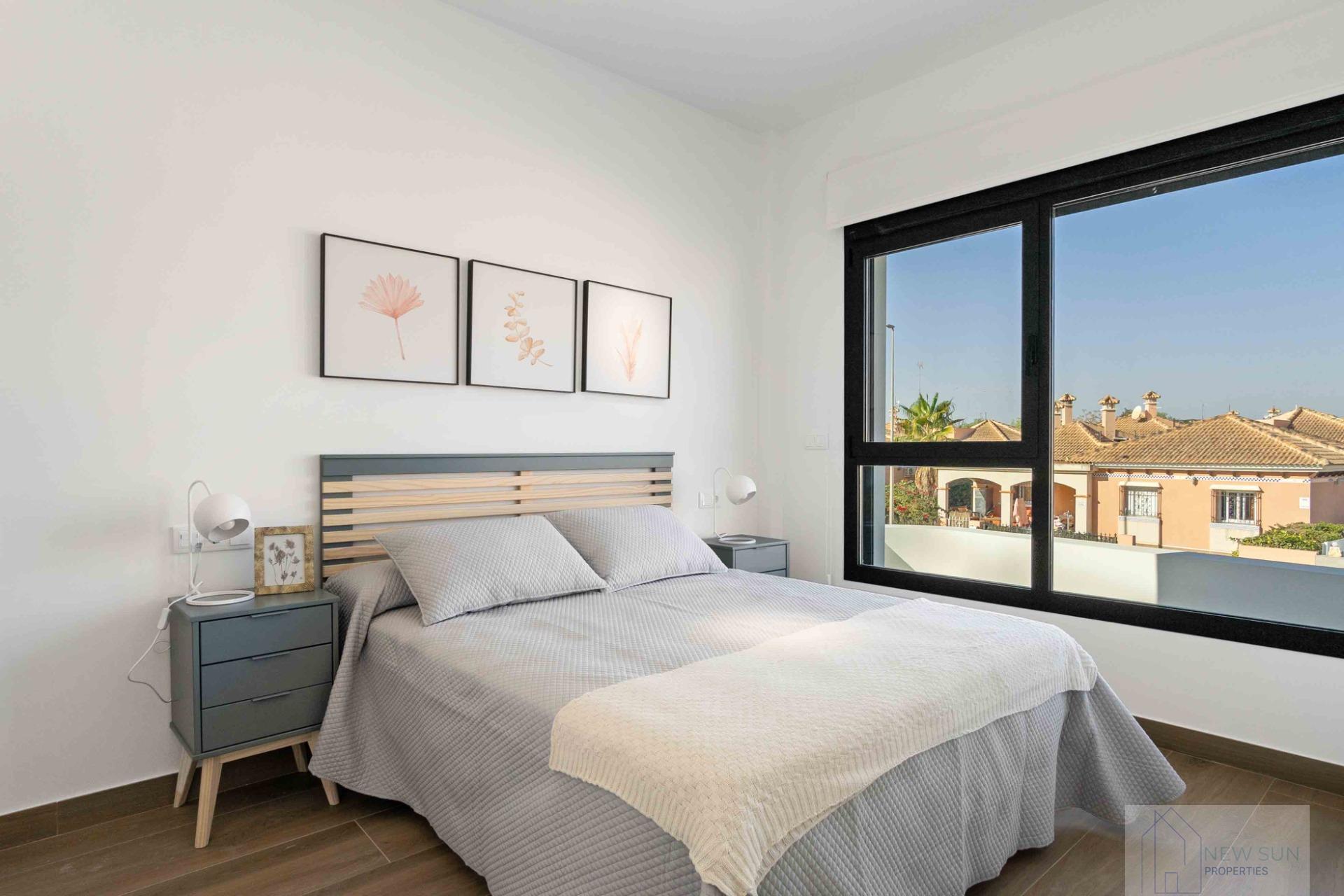 Venta de casa en Los Montesinos