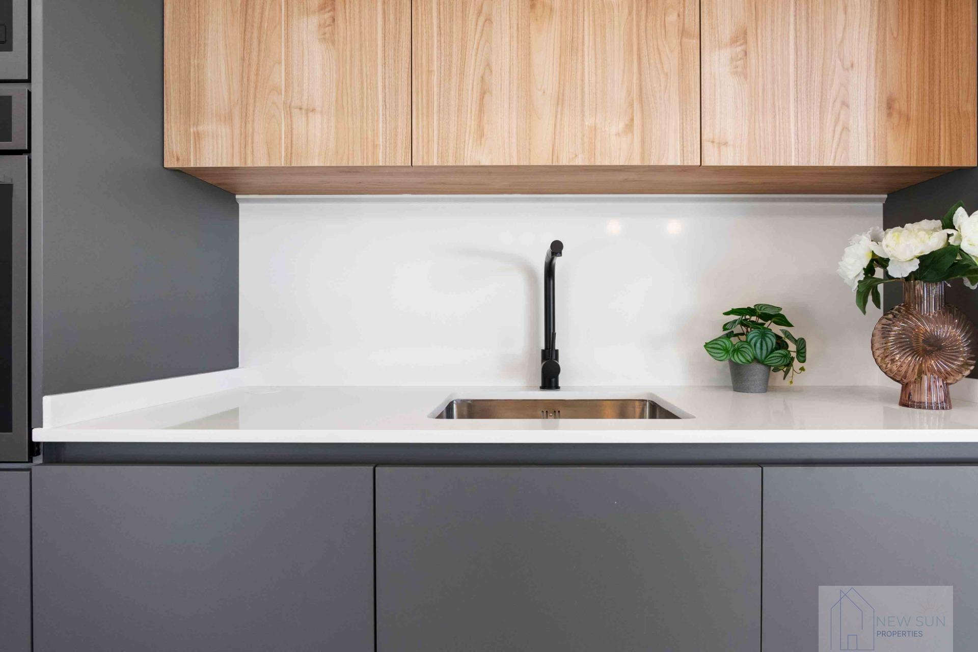 For sale of villa in Rojales