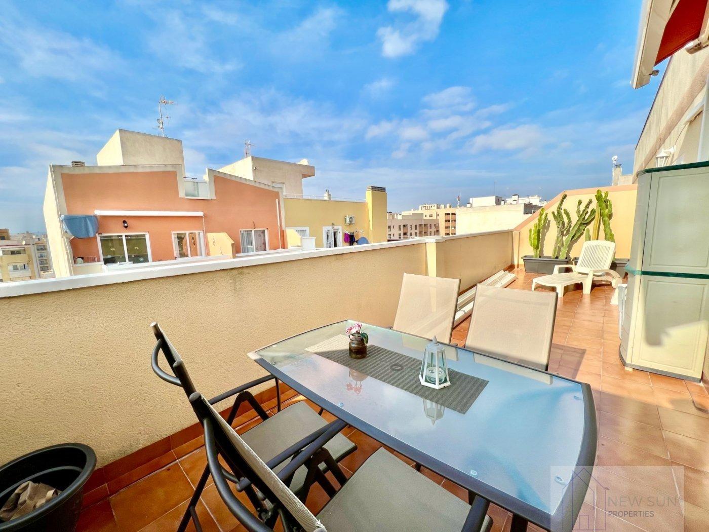 For sale of penthouse in Torrevieja