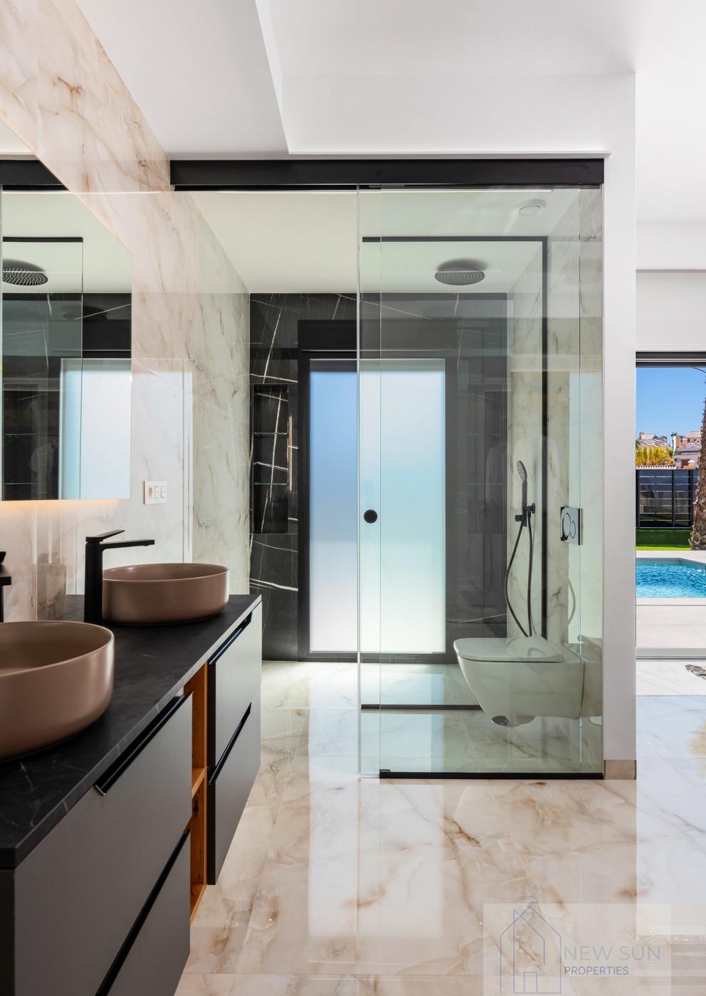 For sale of villa in Algorfa