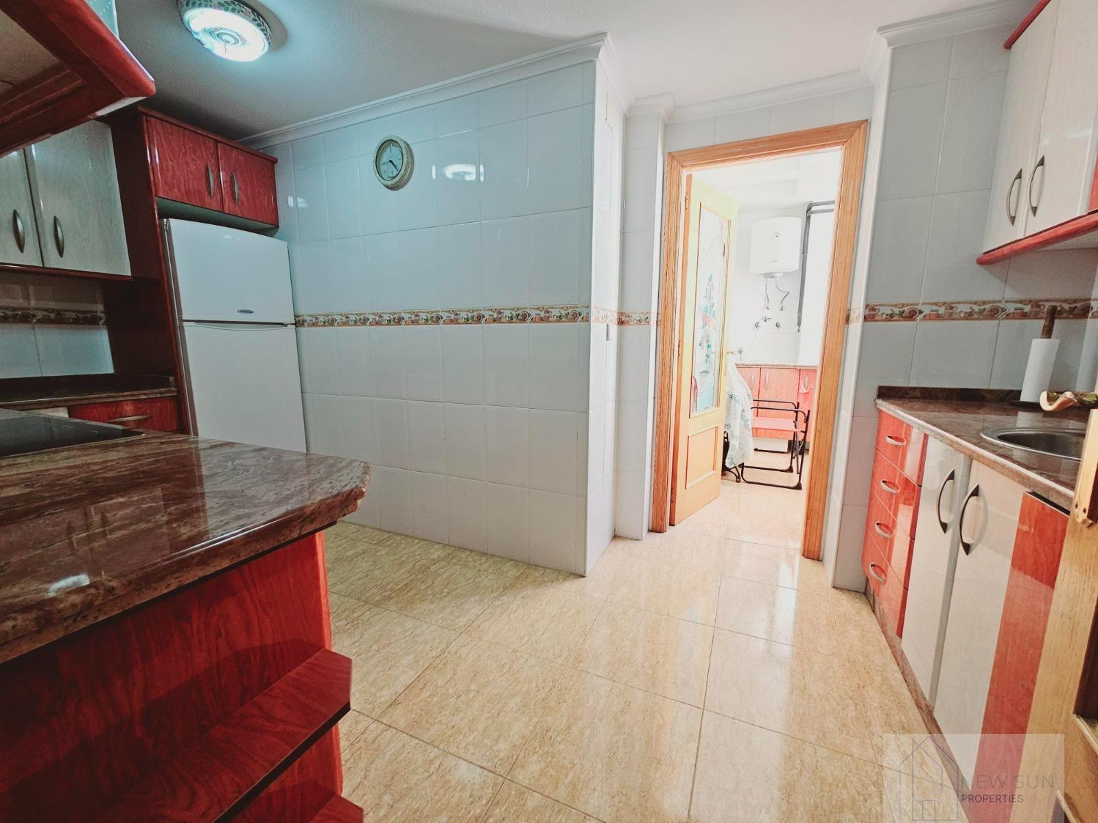For sale of penthouse in Guardamar del Segura