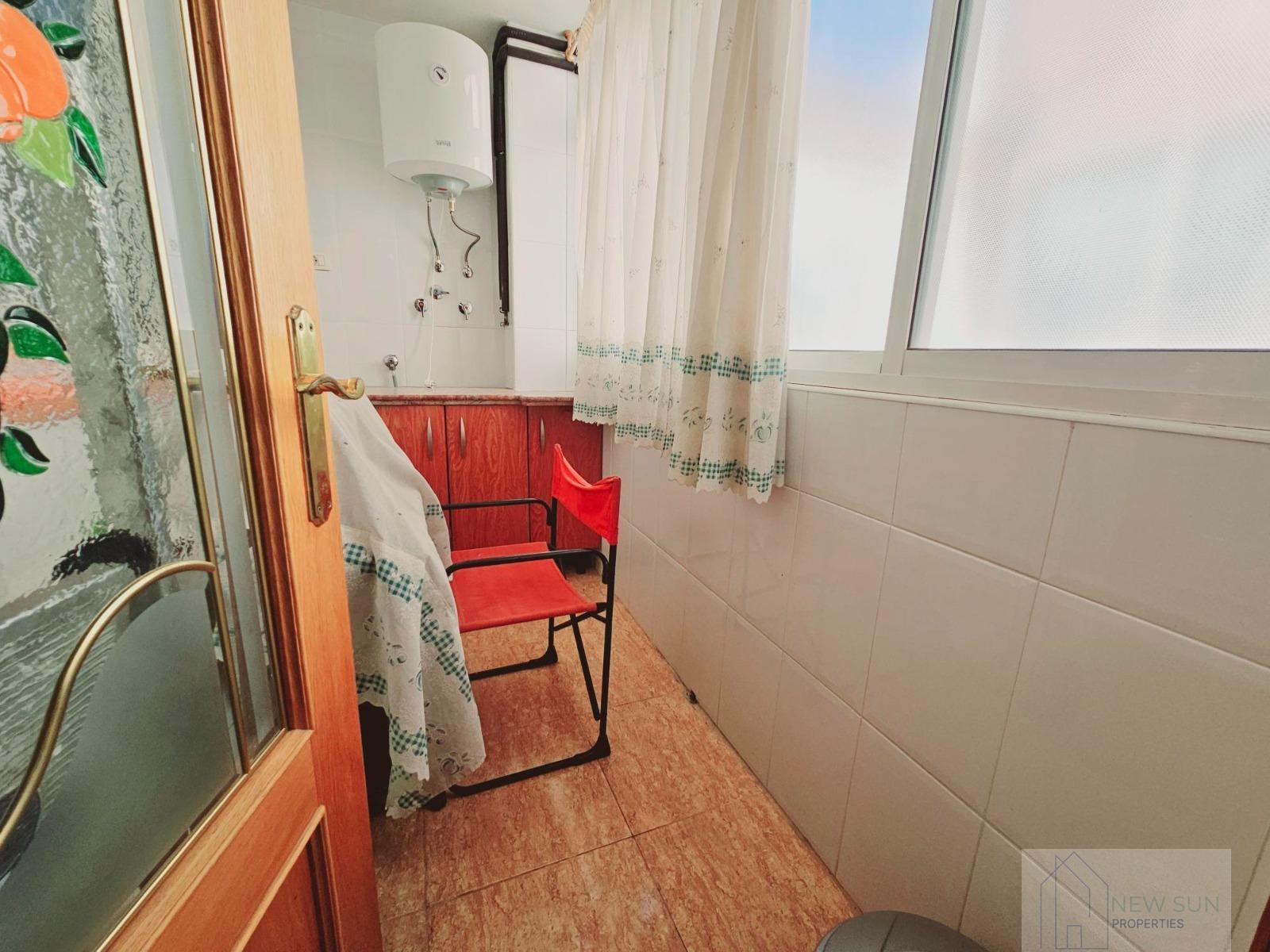 For sale of penthouse in Guardamar del Segura