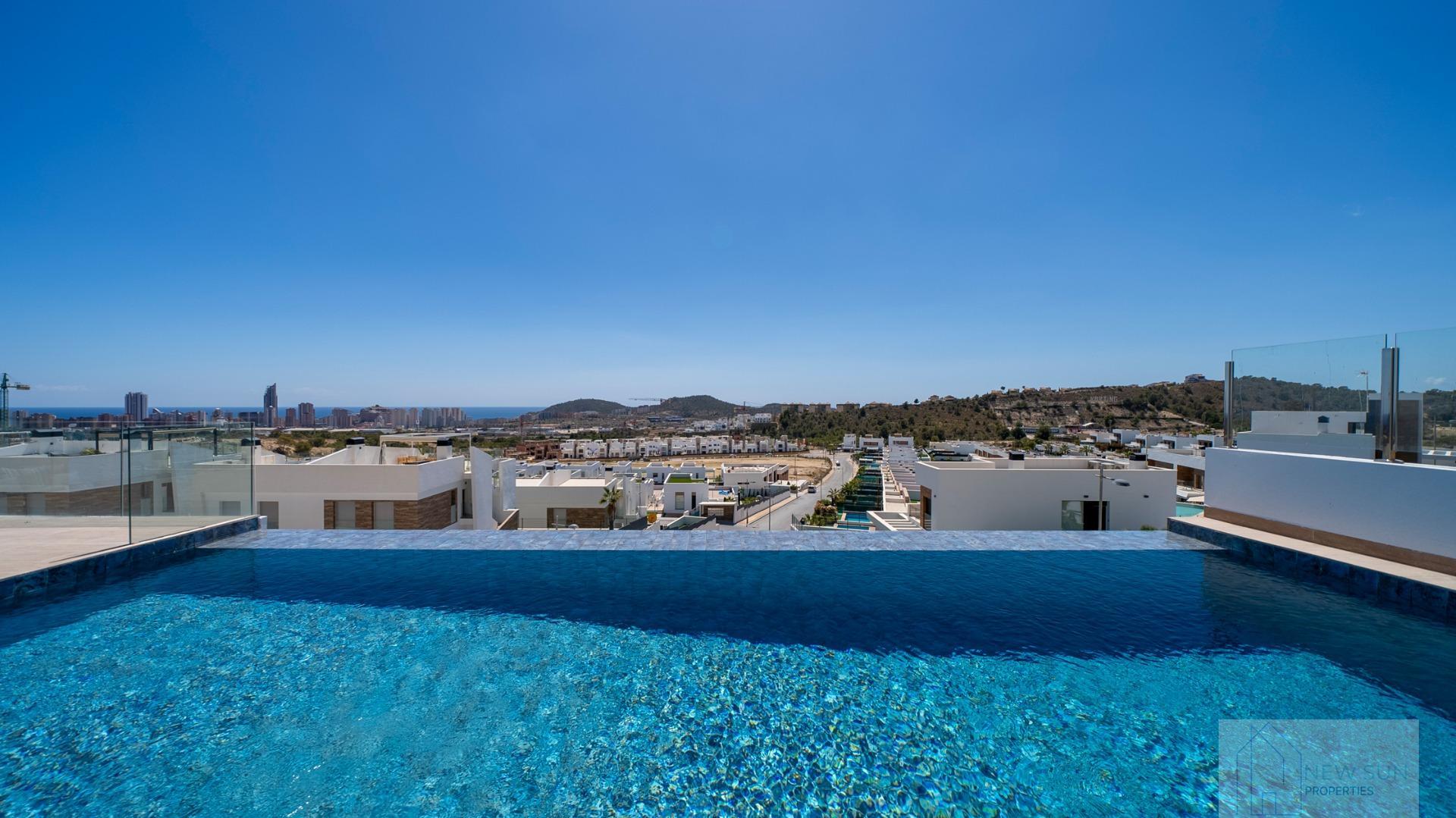 For sale of villa in Finestrat