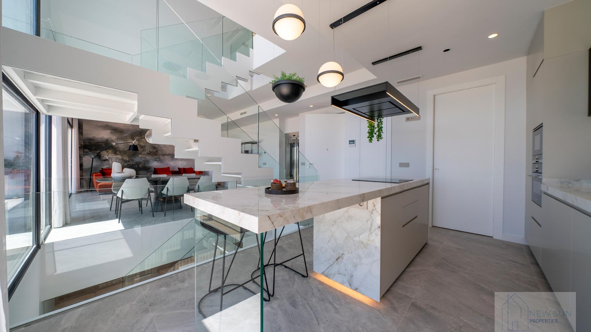 For sale of villa in Finestrat