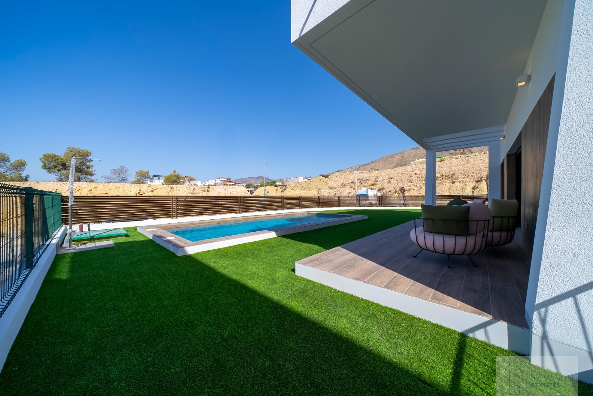 For sale of villa in Finestrat