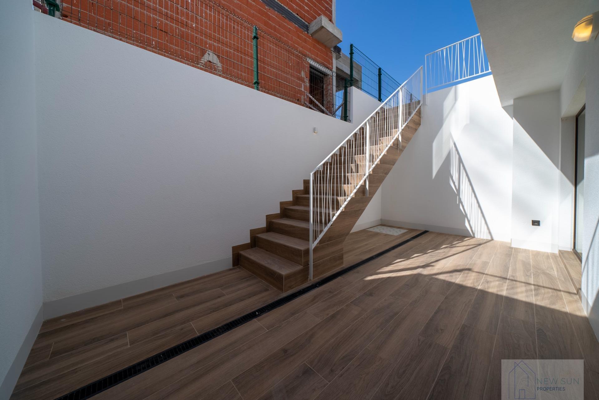 For sale of villa in Finestrat