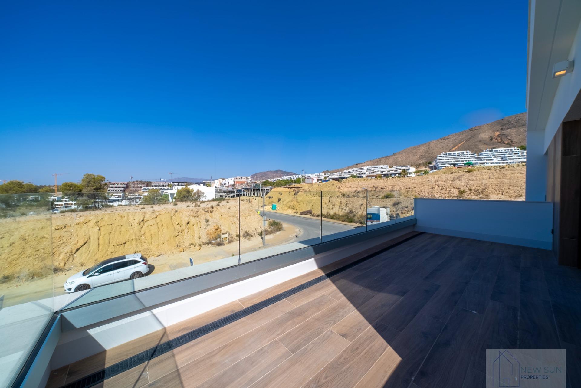 For sale of villa in Finestrat