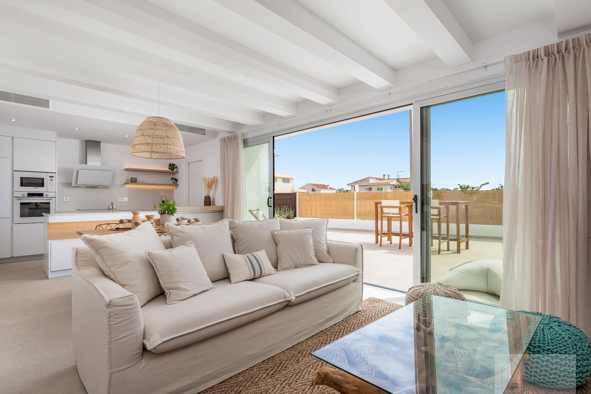 For sale of villa in Dolores