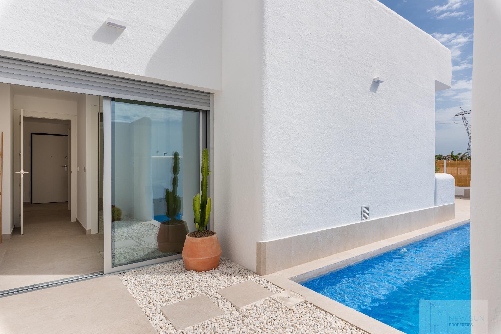 For sale of villa in Dolores