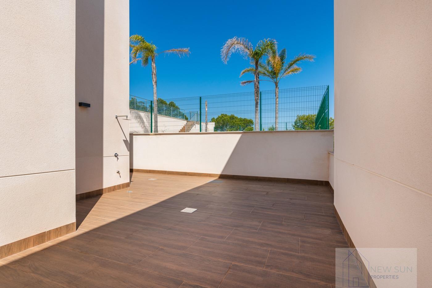 Venta de bungalow en San Miguel de Salinas