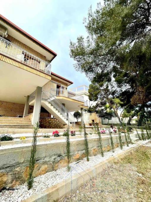 For sale of villa in Orihuela Costa
