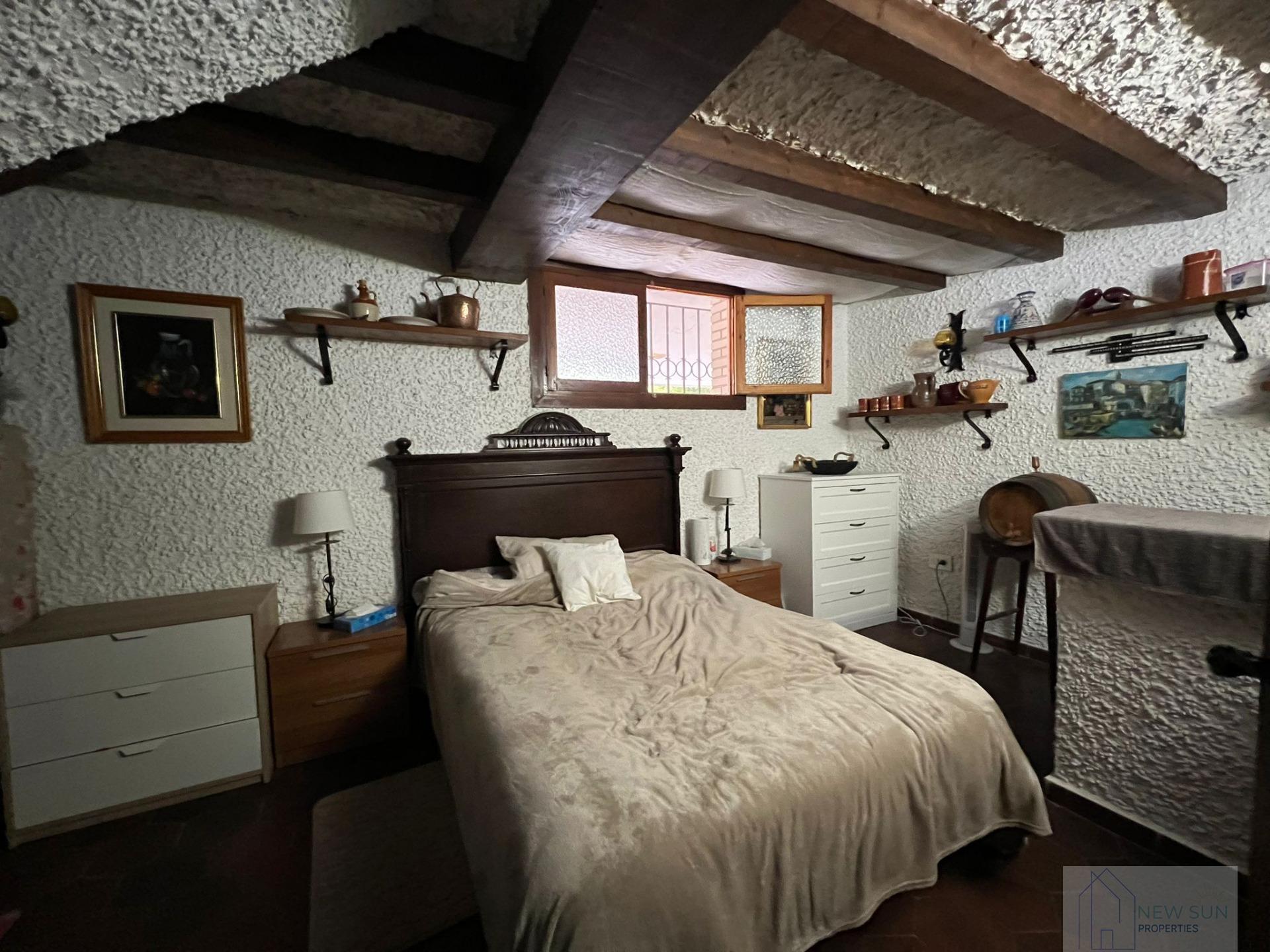 For sale of villa in Orihuela Costa